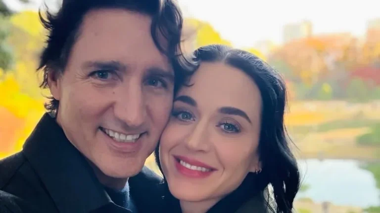 With Loved-Up Pics, Katy Perry Makes Relationship With Justin Trudeau Instagram Official. The Internet Explodes
